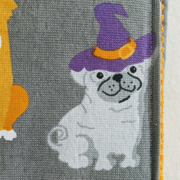 Boston Terrier Pug Halloween Theme Kitchen Towels Set of 4 Textured Cotton NWT - Picture 4 of 8